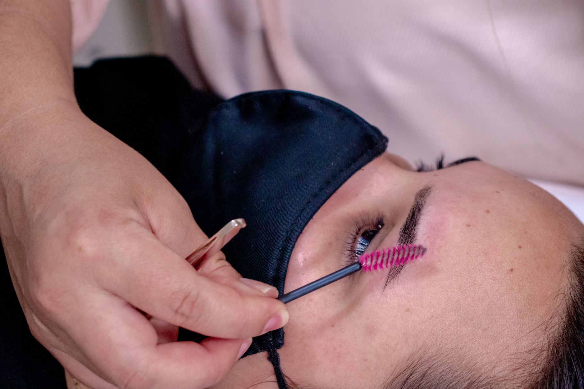 Brow Design & Tint